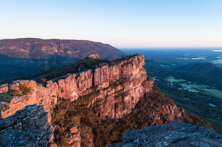 维多利亚州格兰屏山区的鸟瞰图 © 澳大利亚旅游局版权所有