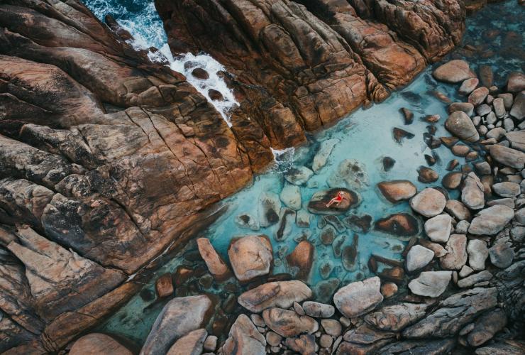 西澳大利亚州，亚林加普海角，因吉度普天然温泉 © Jarrad Seng / 西澳大利亚州旅游局版权所有