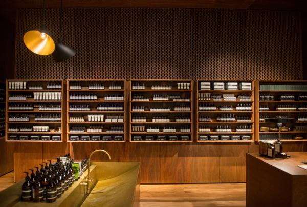 维多利亚州，墨尔本，Aesop 门店 © 维多利亚州旅游局版权所有