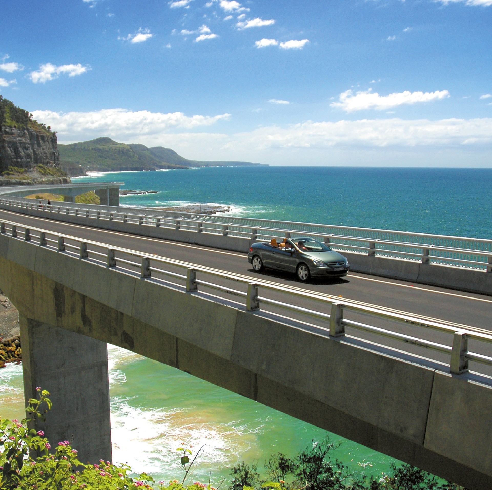 克利夫顿海崖大桥自驾游 © 新南威尔士州旅游局版权所有