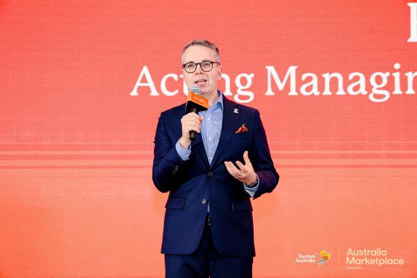 澳大利亚旅游局代理局长暨行政总裁马洛宾（Robin Mack）为大会致辞