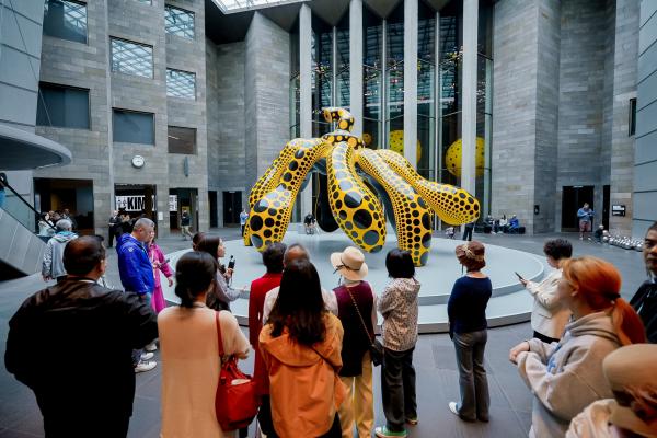 安利（中国）在维多利亚国家美术馆感受澳大利亚的人文魅力