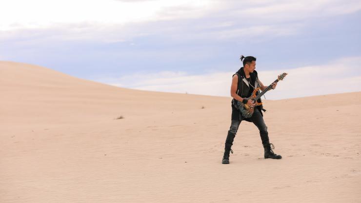 Nicholas Aus MV - credit 英皇娱乐(香港)有限公司 Nicholas Aus MV - credit 英皇娱乐(香港)有限公司