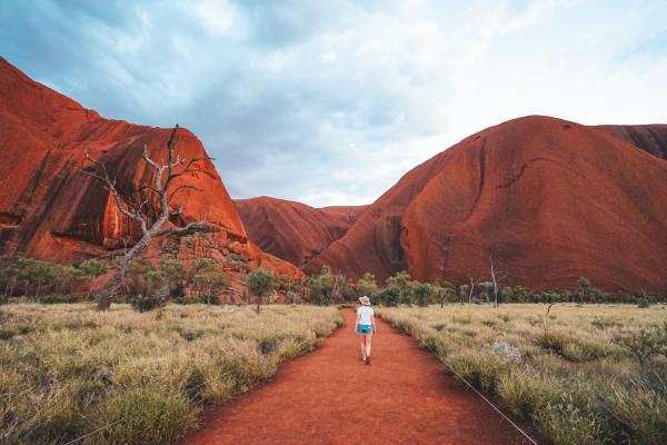 北领地：乌鲁鲁徒步环道Uluru Base Walk