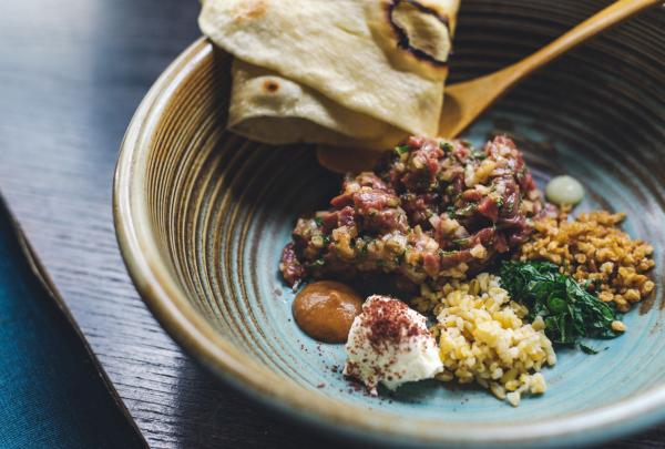 南澳大利亚州，阿德莱德，Press* Food & Wine 餐厅 © Food＆Wine Collective 版权所有