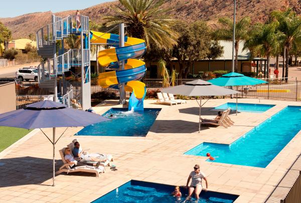 北领地，爱丽斯泉，爱丽斯泉游客营地。© 爱丽斯泉游客营地