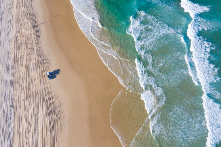 北斯德布鲁克岛沙滩自驾游 © 昆士兰州旅游及活动推广局版权所有