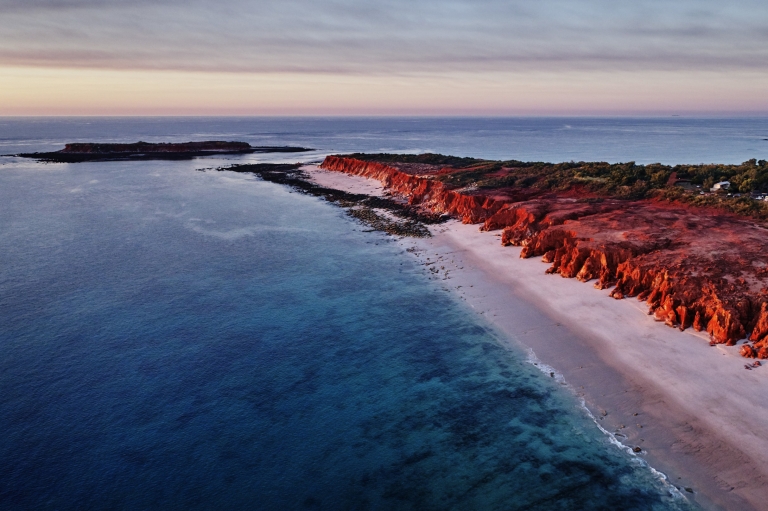 西澳大利亚州，位于勒韦克角的库加门，西海滩 © 西澳大利亚州旅游局版权所有