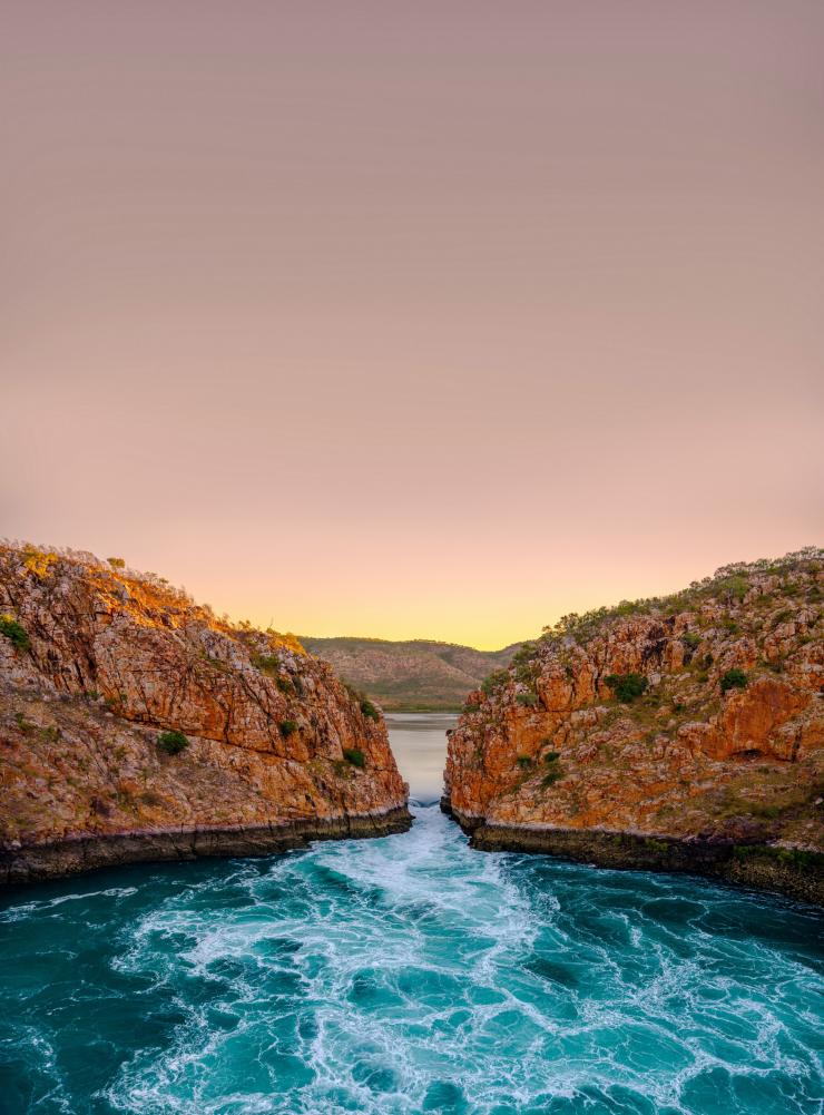 西澳大利亚州，金伯利，水平瀑布 © Australian Traveller 版权所有