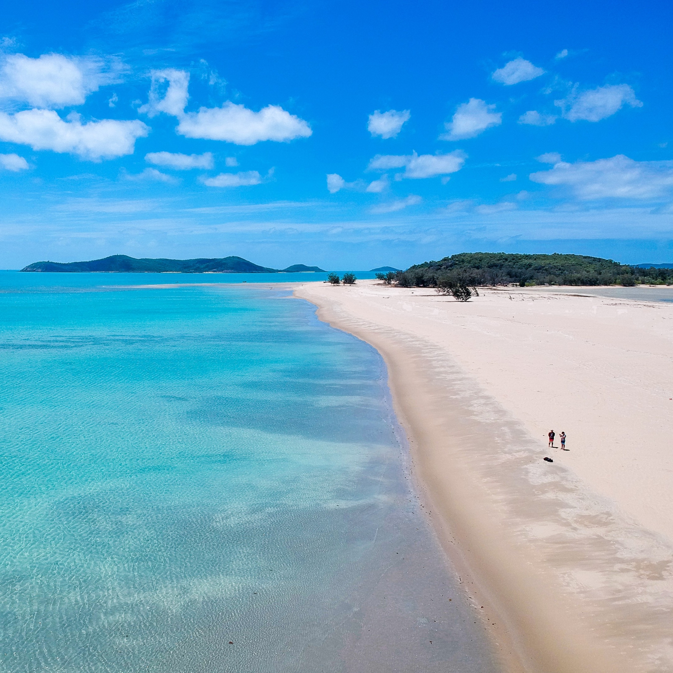 托雷斯海峡群岛中周五岛的海岸线 © Mark Fitz 版权所有