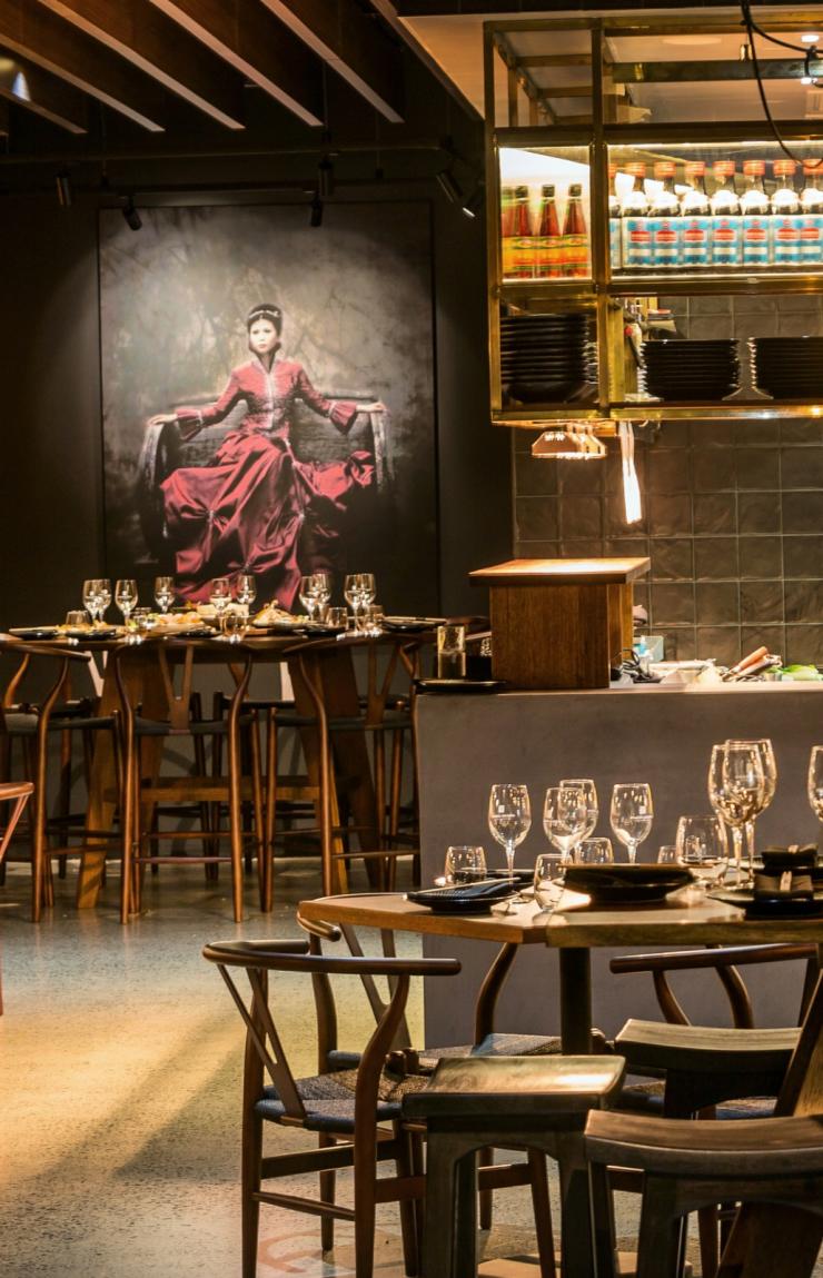 昆士兰州，黄金海岸，宽滩，Mamasan Kitchen & Bar © Michael Greves 版权所有