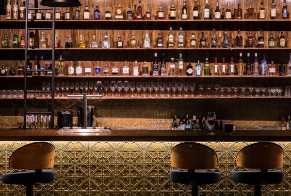 霍巴特的萨拉曼卡社交酒吧 © Rosie Hastie 版权所有