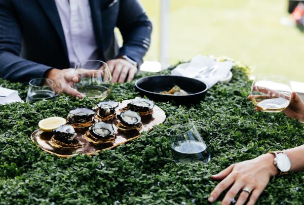 塔斯马尼亚州，霍巴特，古今艺术博物馆，The Source 餐厅 © Adam Gibson 版权所有