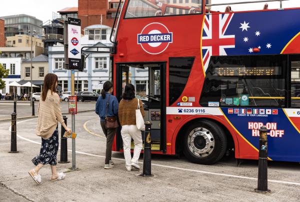 塔斯马尼亚州，霍巴特，Red Decker Company © 澳大利亚旅游局版权所有