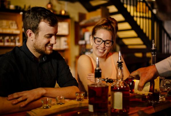 塔斯马尼亚州，霍巴特，云雀酒厂 © Osborne Images 版权所有