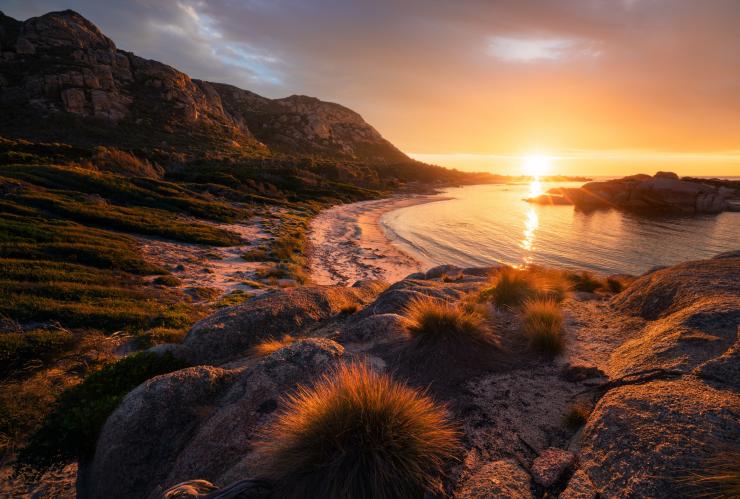 塔斯马尼亚州，费莲达岛，基利克兰克山 © 澳大利亚旅游局版权所有