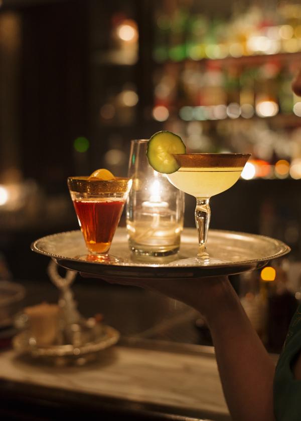 维多利亚州，墨尔本，The Everleigh 鸡尾酒吧 © 维多利亚州旅游局版权所有