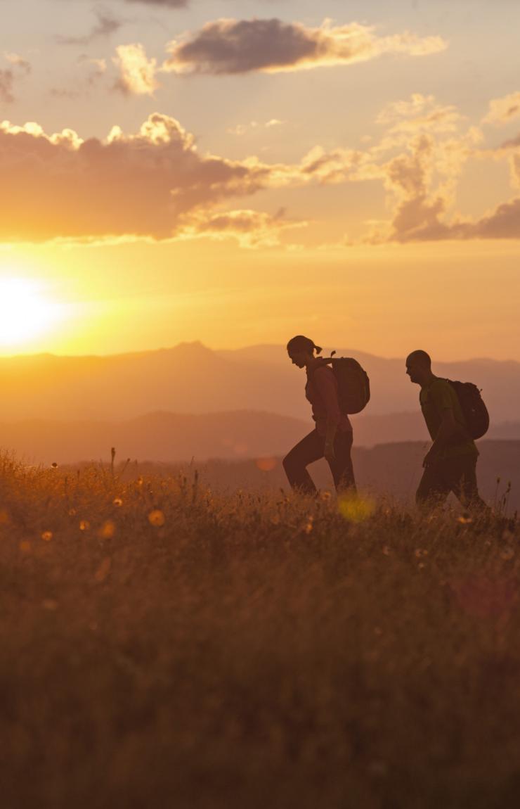 维多利亚州，高原区，刀背山 © 维多利亚州旅游局版权所有