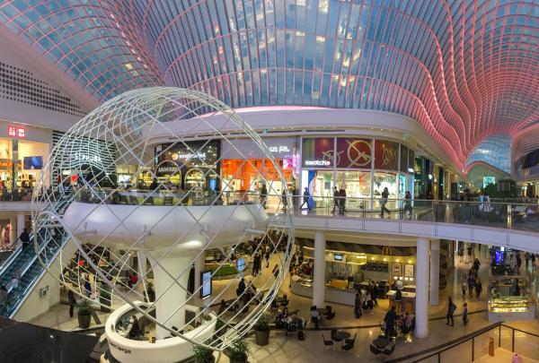 墨尔本附近查德斯通购物中心的内景 © Wpcpey/CC BY-SA 版权所有