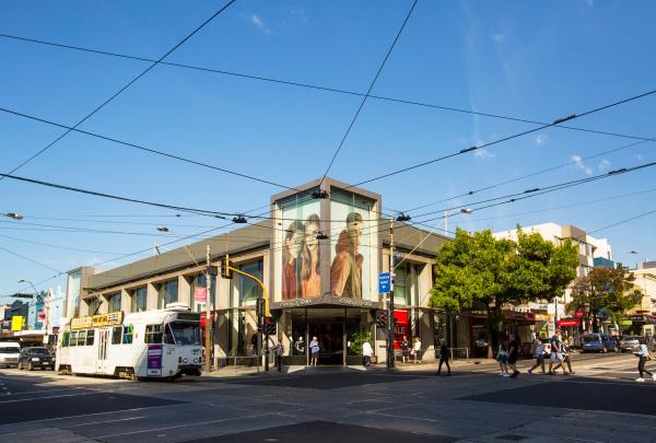 墨尔本的亚痞街街景 © 维多利亚州旅游局版权所有