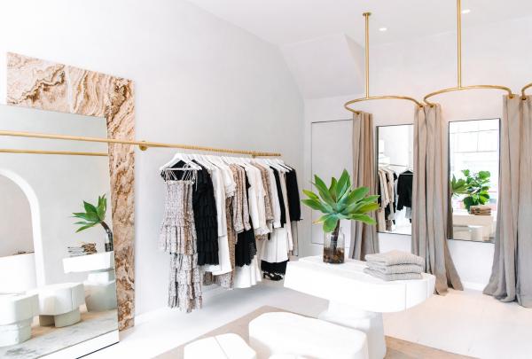 曼利镇的 Sir The Label 服装店 © Jiwon Kim/Sir the Label 版权所有