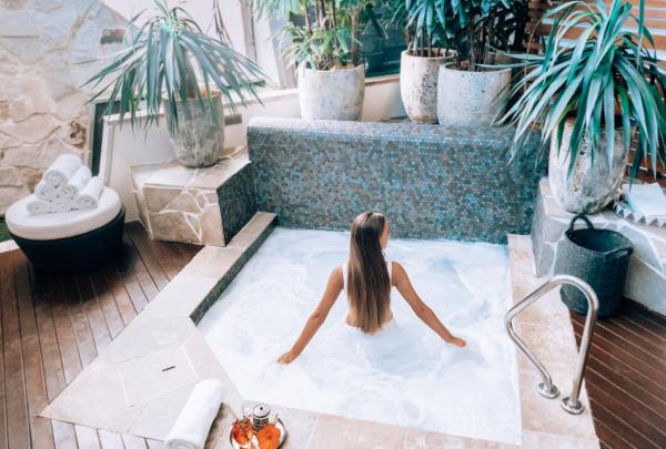 新南威尔士州，拜伦湾，Byron at Byron，水疗中心 © Byron at Byron 版权所有