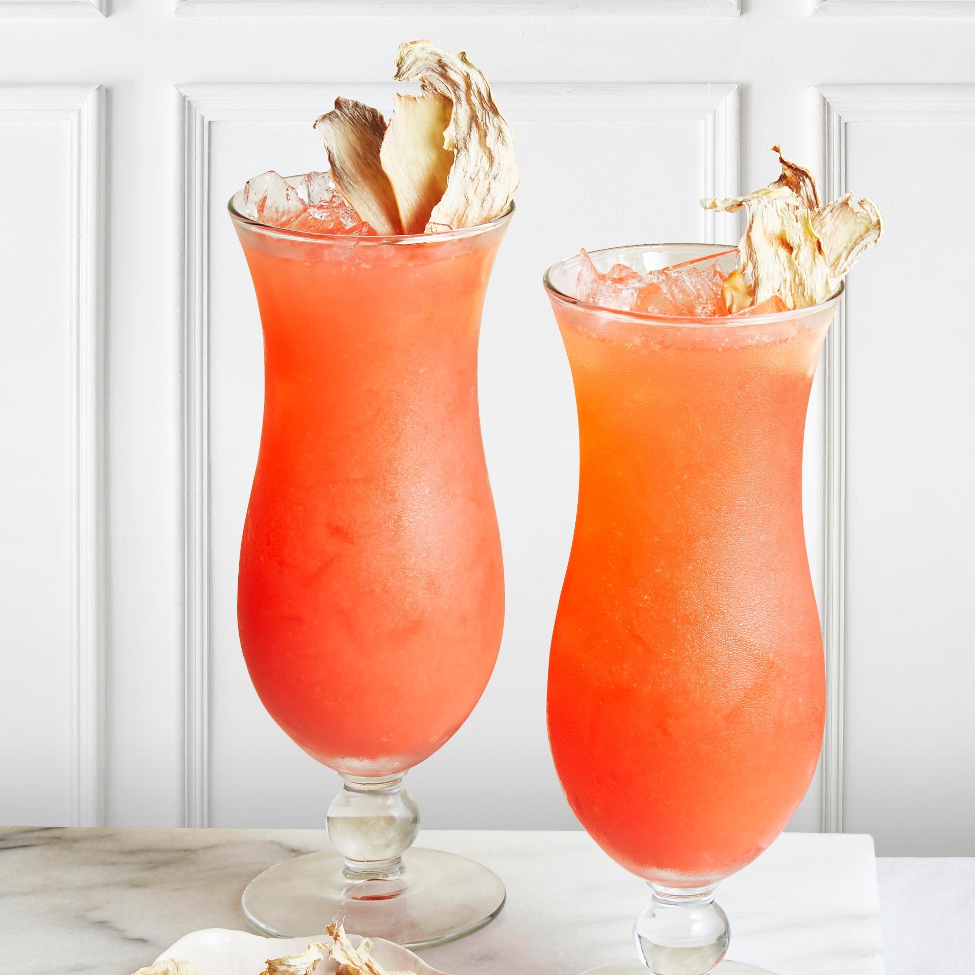 新南威尔士州，悉尼，悉尼浮尔顿酒店的 Two Sydney Sling 鸡尾酒 © 悉尼浮尔顿酒店版权所有