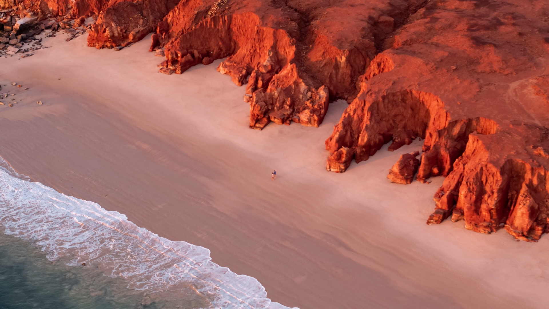 西澳大利亚州，丹皮尔半岛，勒韦克角 © 澳大利亚旅游局版权所有