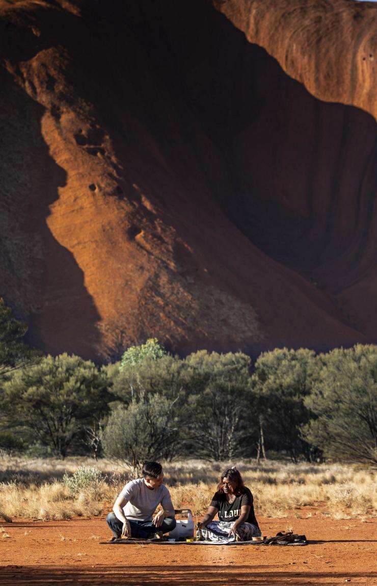 北领地，乌鲁鲁卡塔丘塔国家公园，马鲁库艺术馆 © 澳大利亚旅游局版权所有