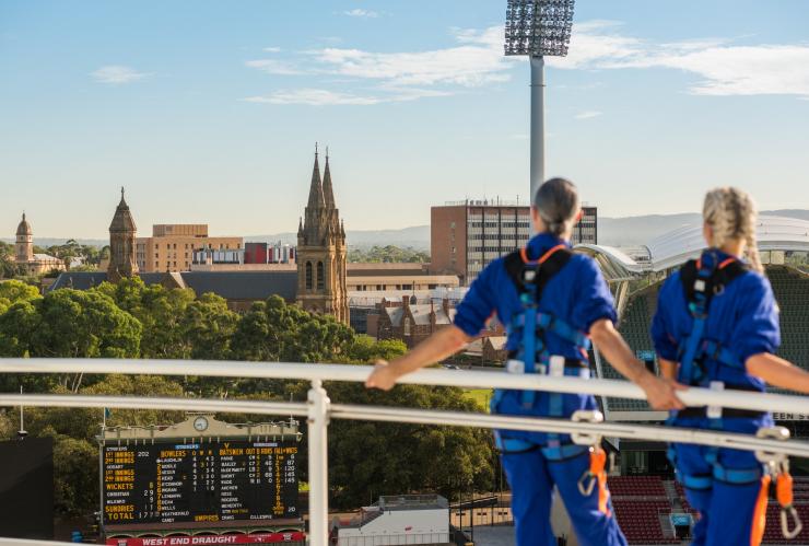 南澳大利亚州，阿德莱德，阿德莱德板球场，阿德莱德屋顶攀登之旅 © Che Chorley 版权所有