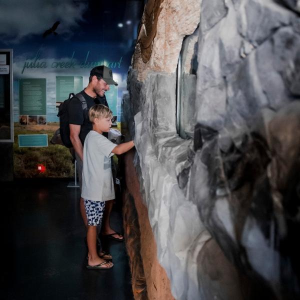 昆士兰州，朱利亚溪，游客信息中心 © 昆士兰州旅游及活动推广局版权所有