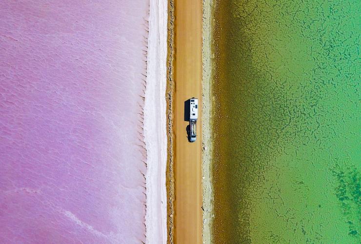 南澳大利亚州，艾尔半岛，麦克唐奈尔湖 © The Blonde Nomads - Tracy and Rob Morris 版权所有