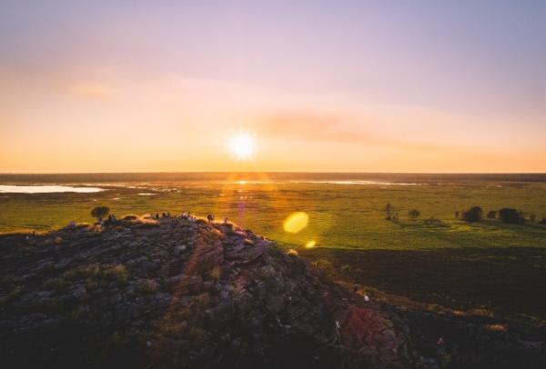 北领地，卡卡杜国家公园，乌比尔岩 © 北领地旅游局/Daniel Tran 版权所有