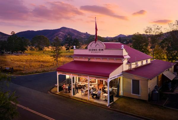 昆士兰州，奥尔福德山，美景环区啤酒厂 © 美景环区啤酒厂版权所有