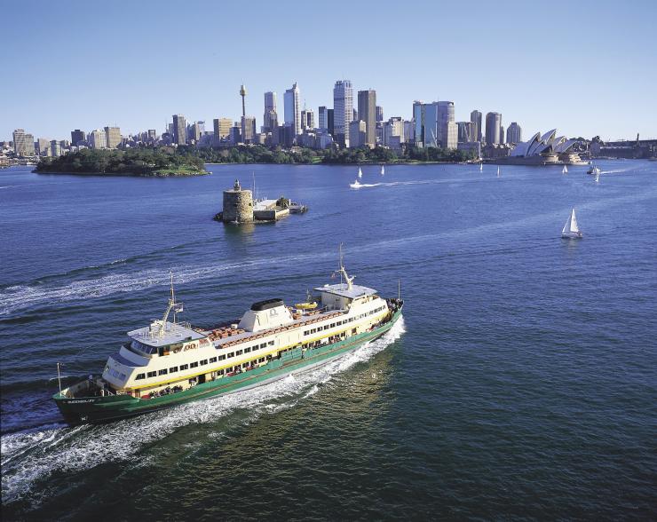 新南威尔士州，悉尼海港，曼利渡轮 © 新南威尔士州旅游局版权所有