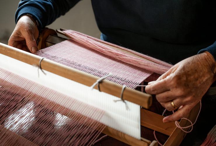 南澳大利亚州，嘉利谷，圆丘牧场，织机上的纱线 © 南澳大利亚旅游局版权所有