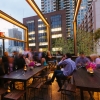 维多利亚州，墨尔本，Bomba Tapas Bar and Rooftop © Roberto Seba 版权所有
