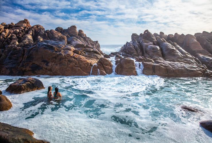 西澳大利亚州，亚林加普海角，因吉度普天然温泉 © 澳大利亚旅游局版权所有